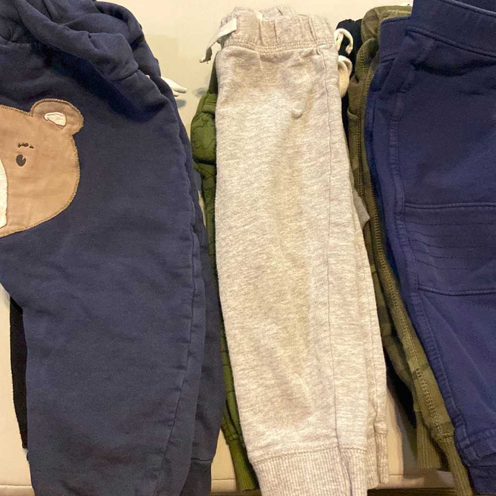 10 pants - 12 months old